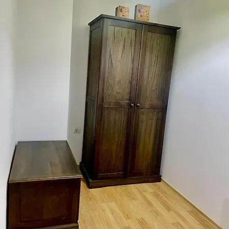 3 Mountains & Apartment Bansko
